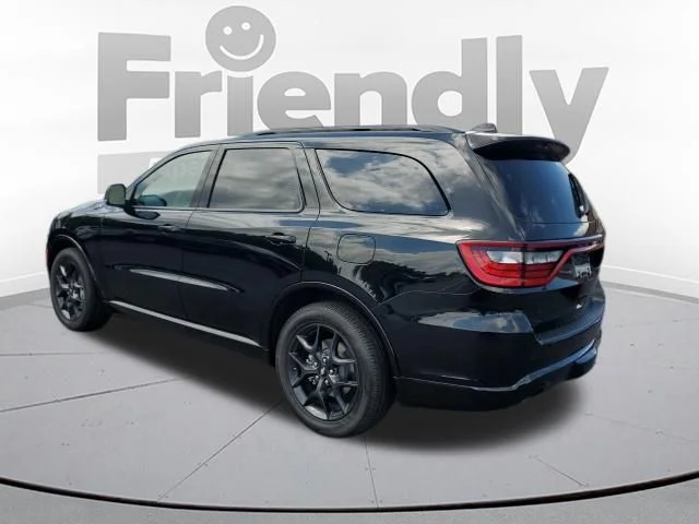 New 2026 Diamond Black Clear-Coat Exterior Paint Dodge GT Plus HEMI V8 image 3