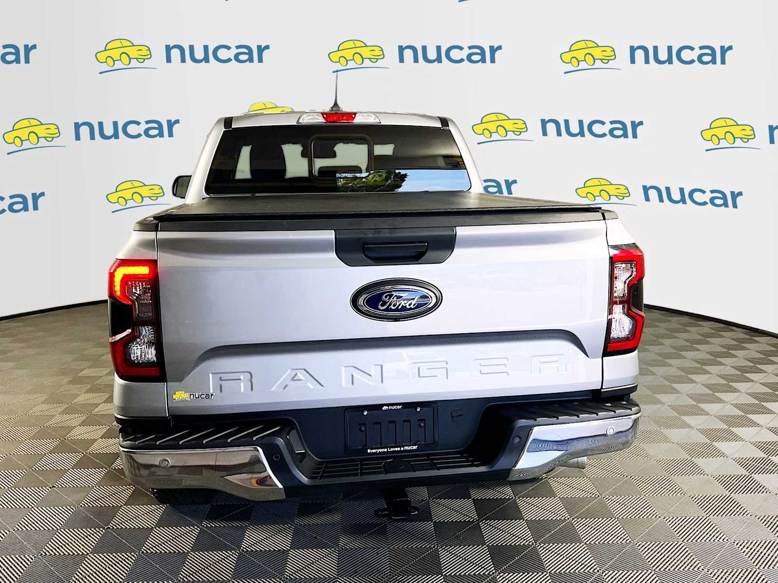 Used 2024 Iconic Silver Ford XLT image 6