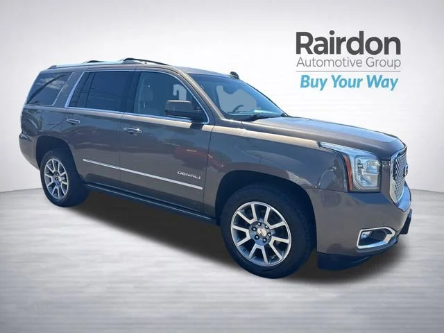 2015 GMC Yukon 4WD Denali's photo