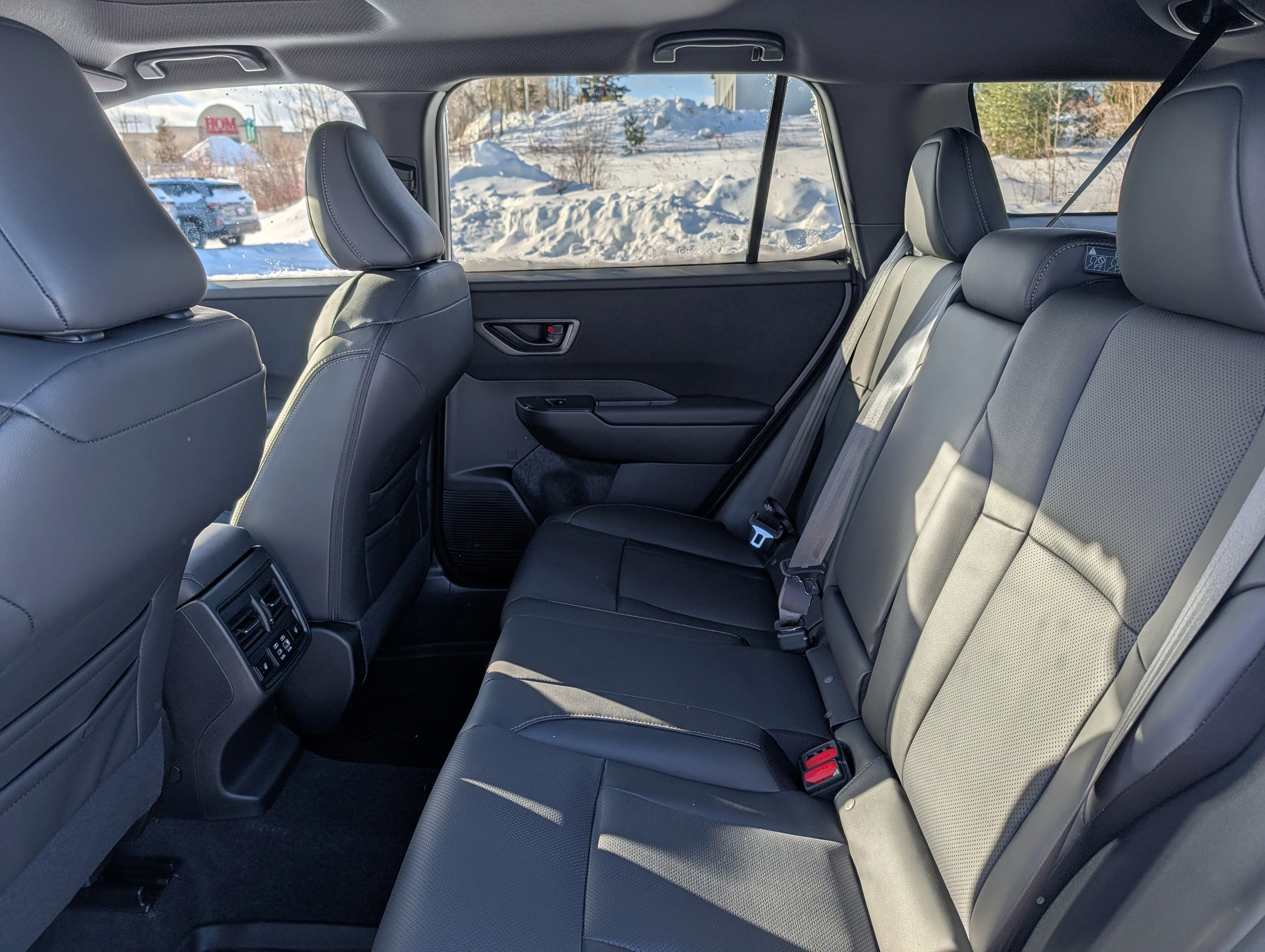 2026 Subaru Outback Limited XT - Photo 7