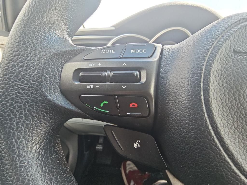 Used 2015 Black Kia LX image 16