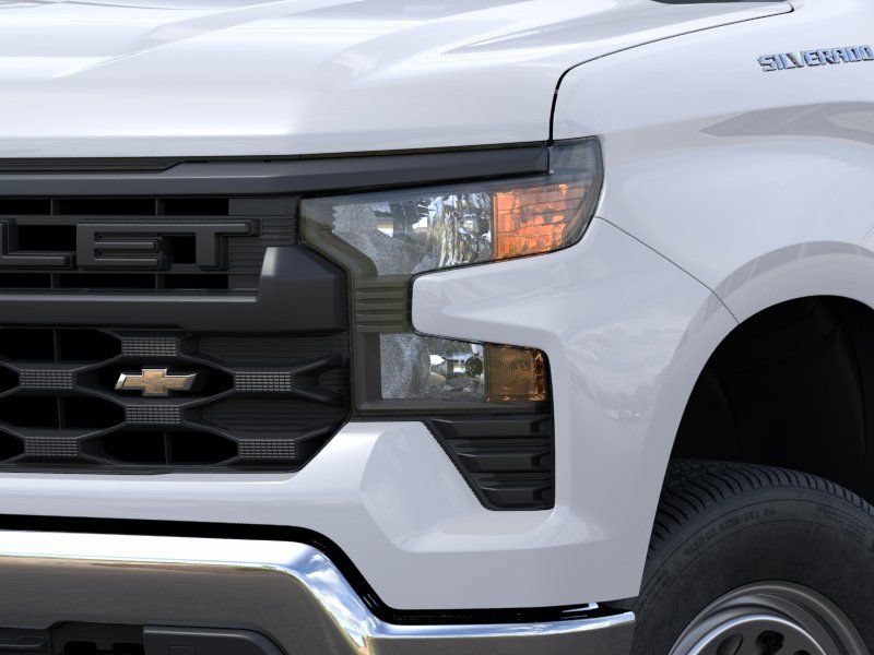 New 2026 Summit White Chevrolet WT image 12