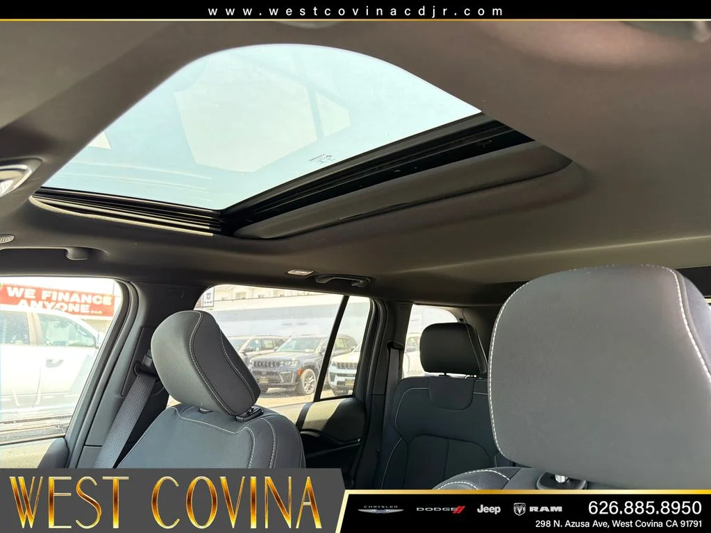 New 2026 Silver Zynith Jeep Laredo X image 12
