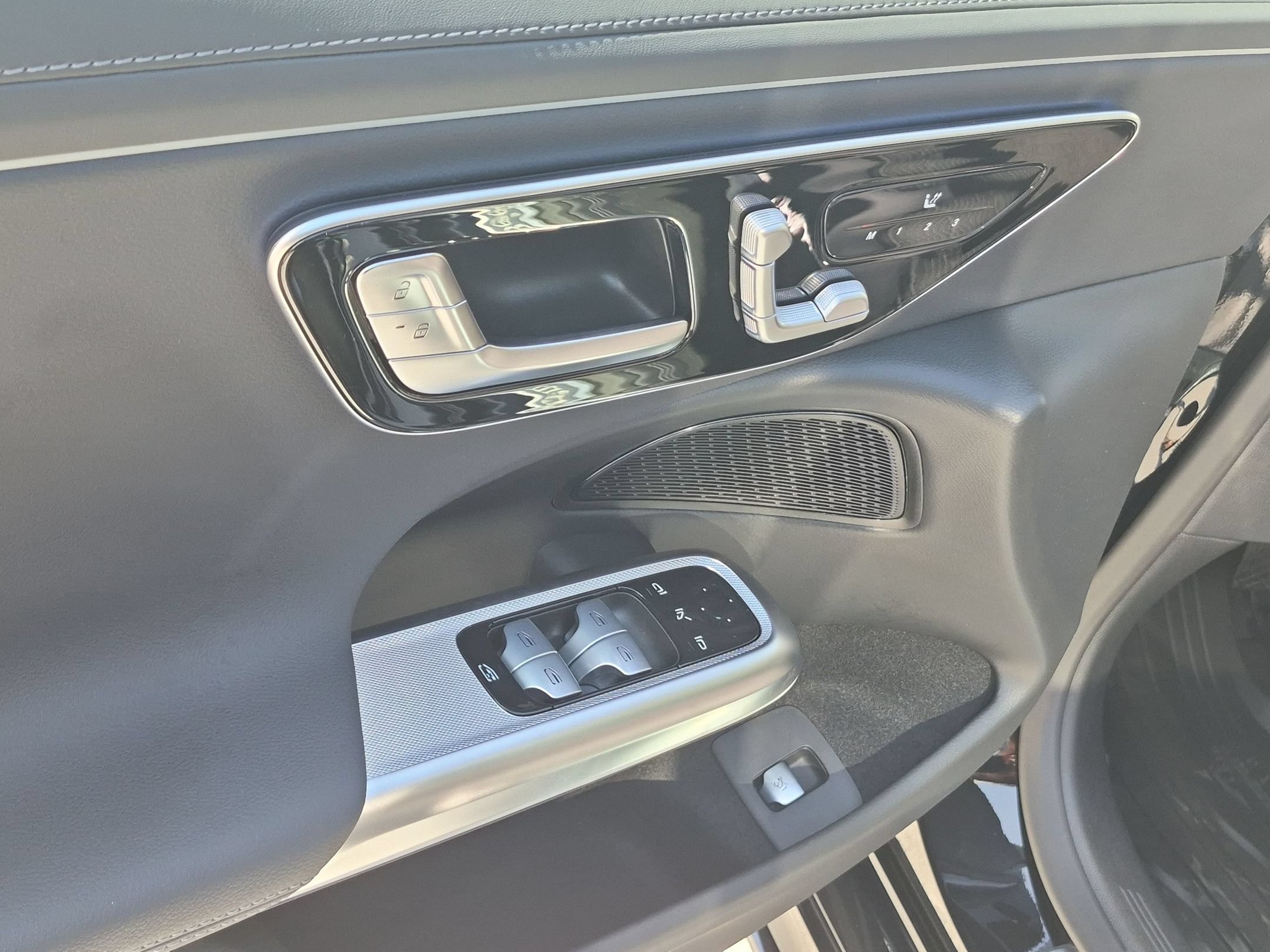 New 2027 Black Mercedes-Benz E 350 image 51