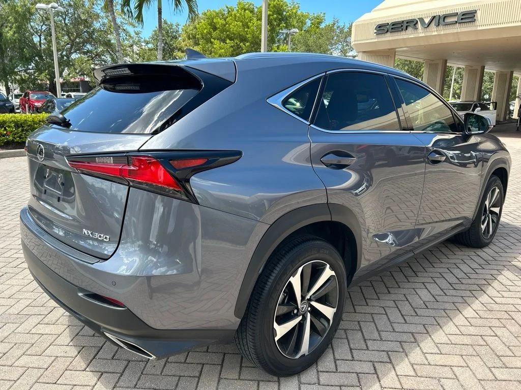 Certified Used 2020 NEBULA GRAY PEARL Lexus 300 Base image 3