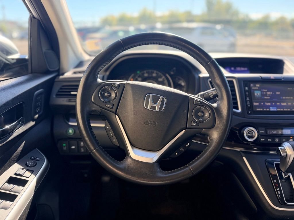 Used 2016  Honda Touring image 17