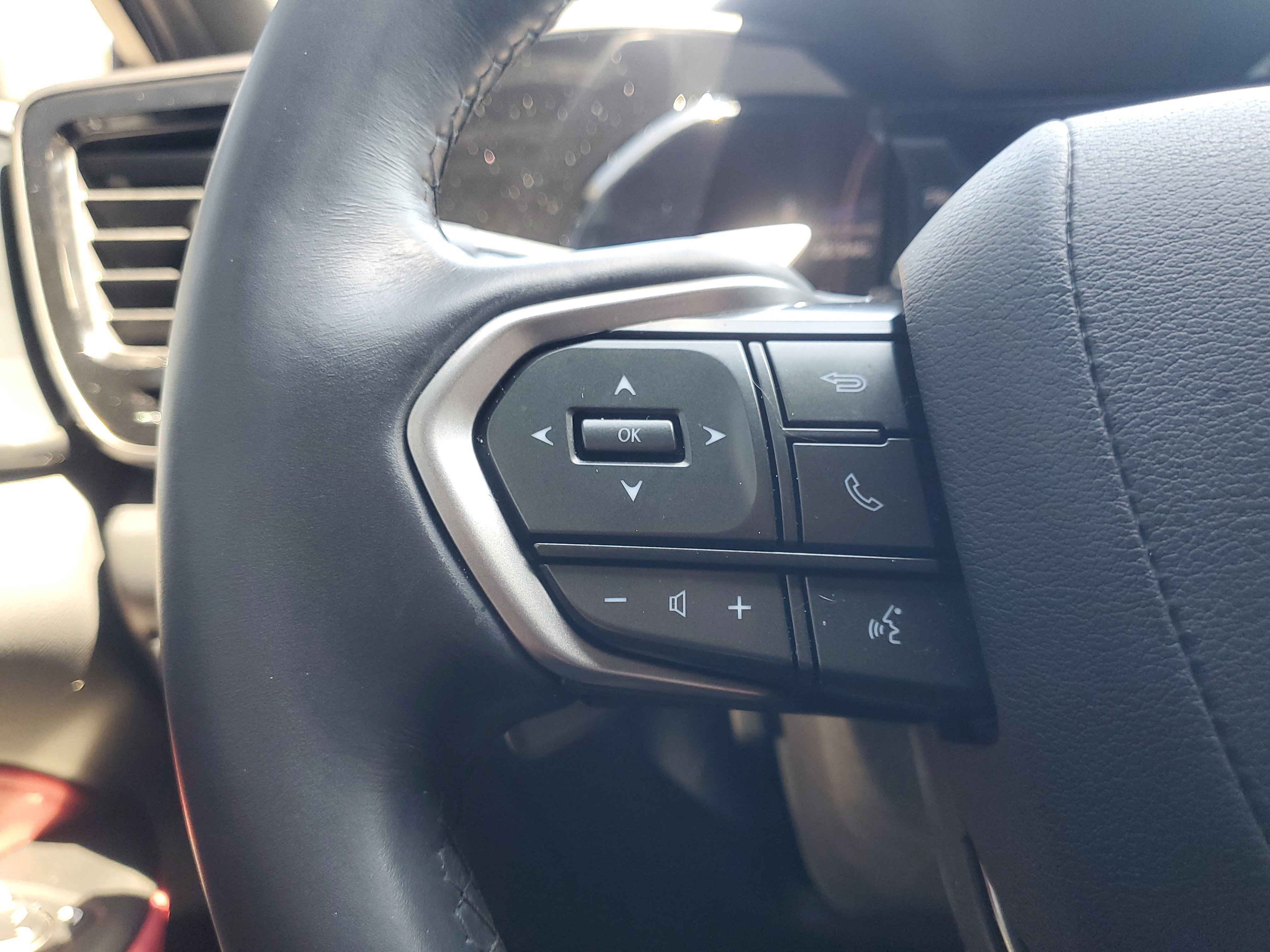 Used 2024 Atomic Silver Lexus NX 250 Premium image 22
