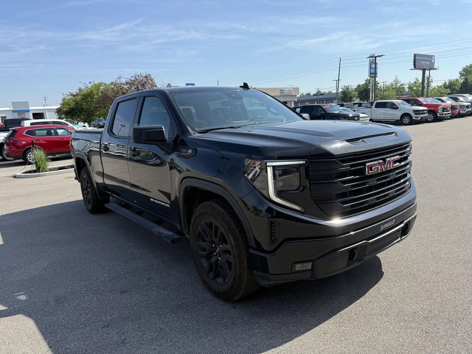 2024 GMC Sierra Pro 4WD Crew Cab Short Box's photo