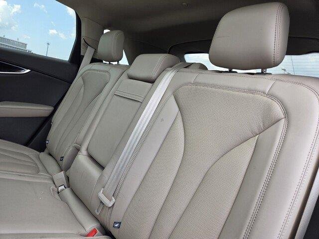 Used 2023 Jewel Sandstone Metallic Premium Colorant Lincoln Reserve image 28