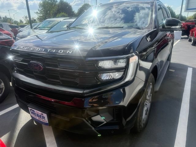 Used 2025 Black Ford Active MAX image 1