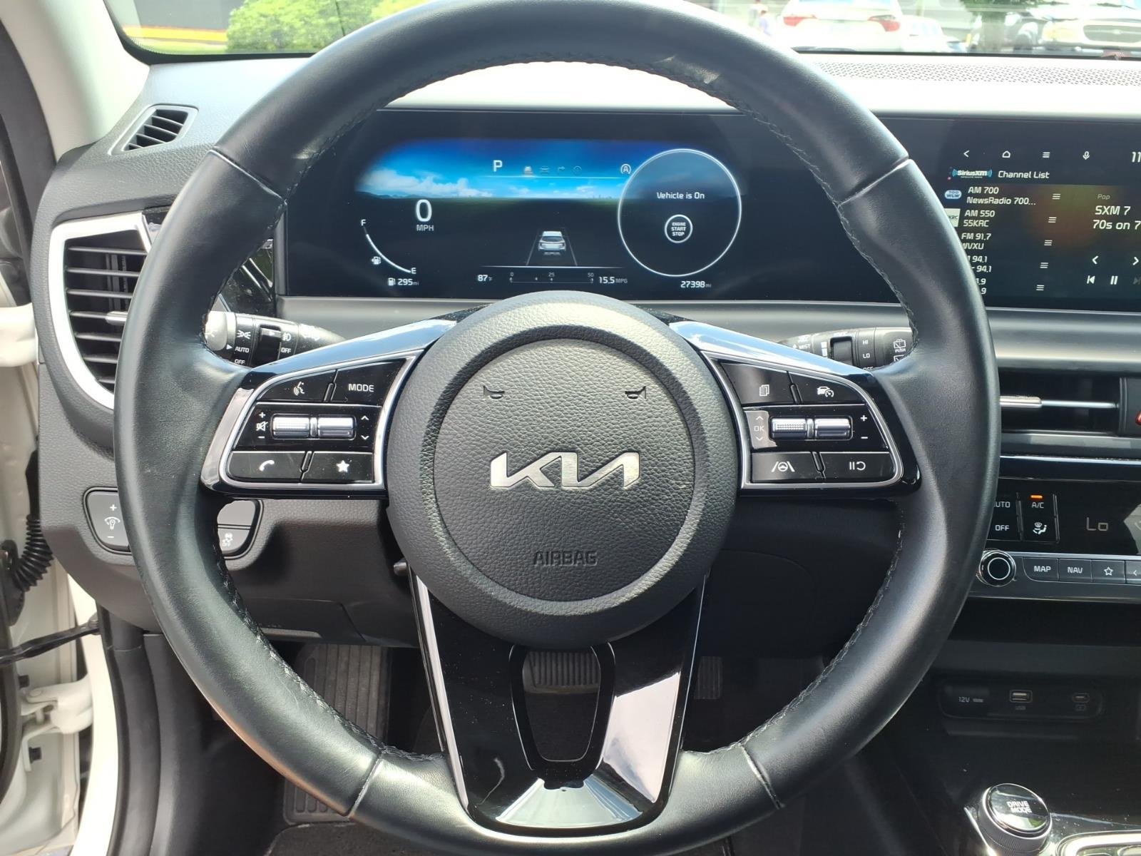 Used 2024 White Kia S image 10