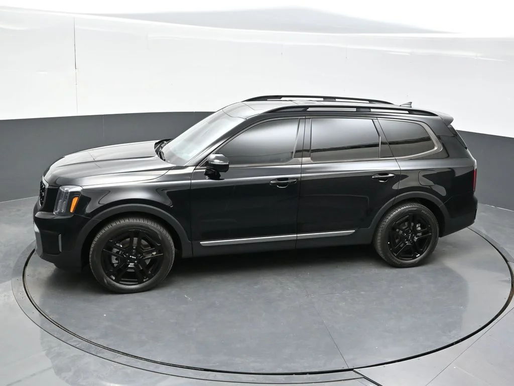 Used 2023 Black Kia SX-Prestige X-Line image 35