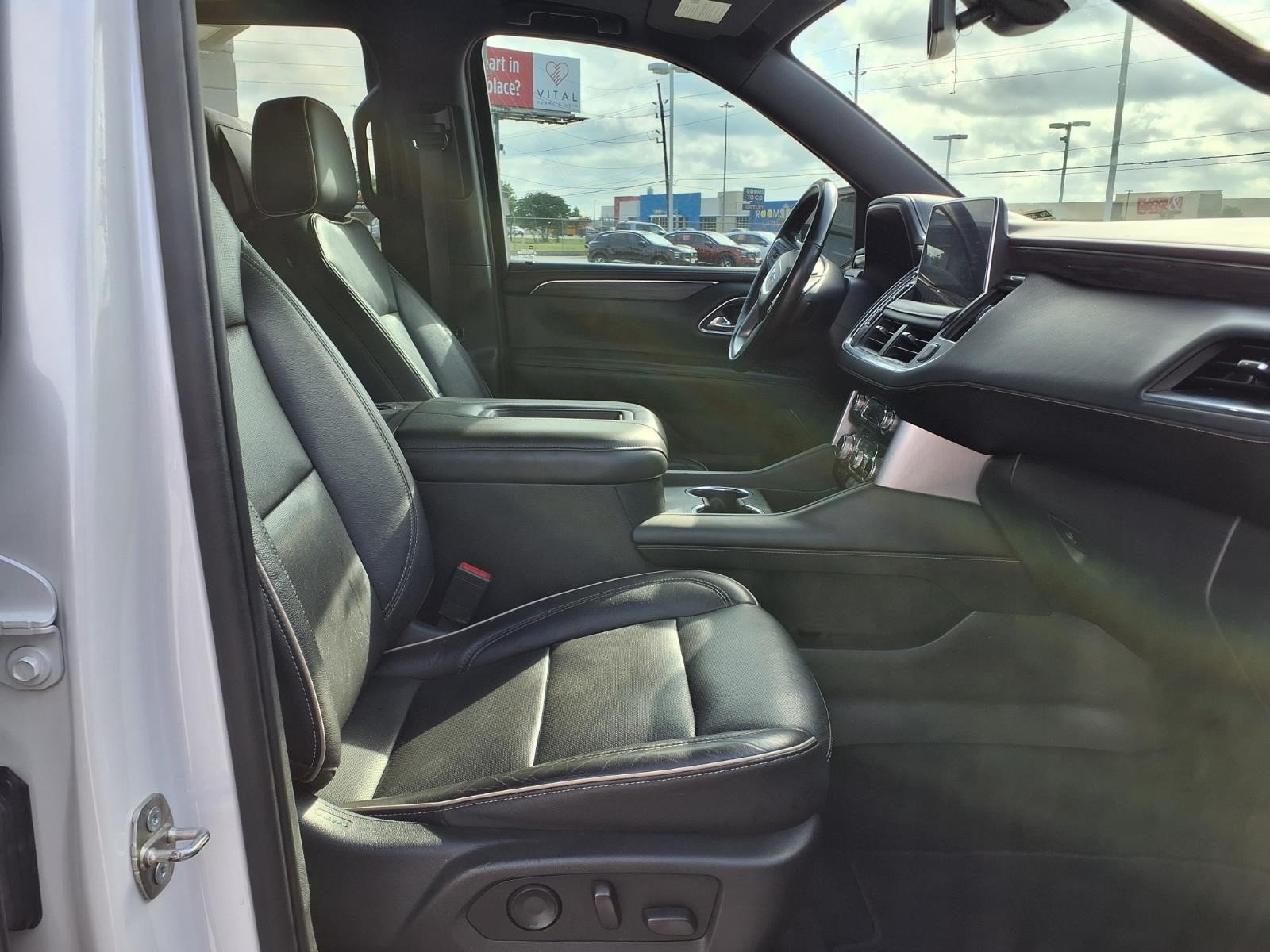 2021 GMC Yukon SLT  at AutoNation Chrysler Jeep Dodge Ram Spring