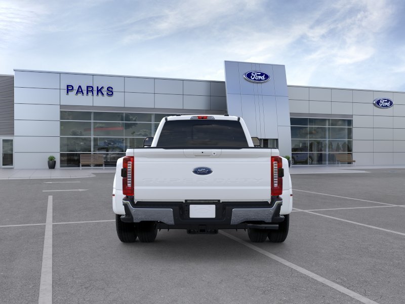 New 2026 Star White Metallic Tri-Coat Ford F-350® Lariat® image 5