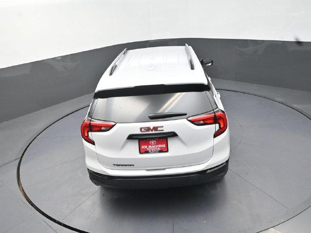 Used 2019 White GMC SLT image 31