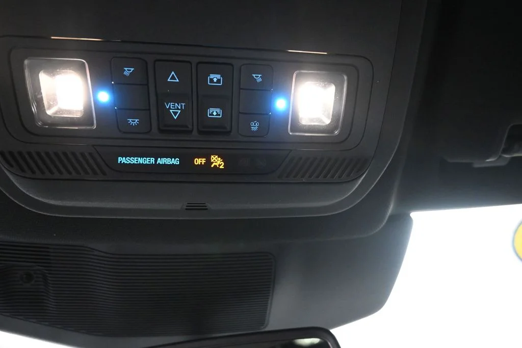 Used 2020 Black Ford Platinum image 23