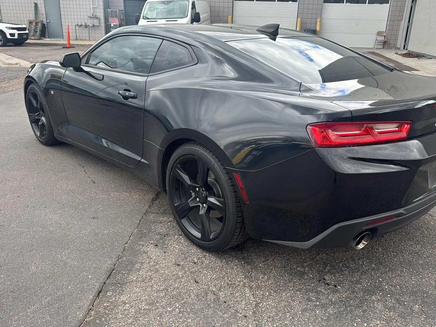 Used 2018 Black Chevrolet 1LT image 5