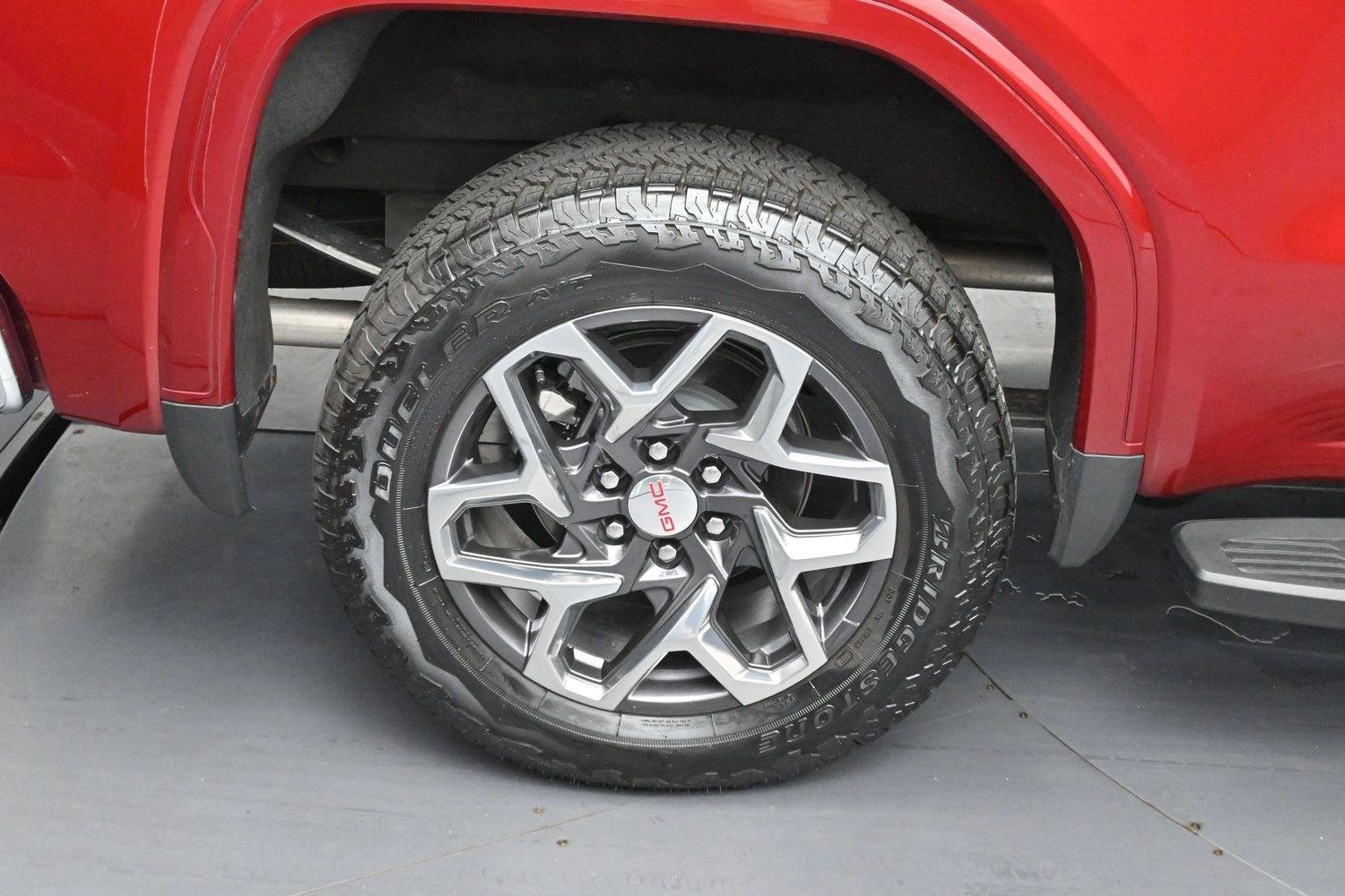 Used 2026 Volcanic Red Tintcoat GMC SLT image 35