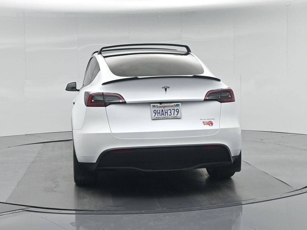 Used 2023 White Tesla Long Range image 25