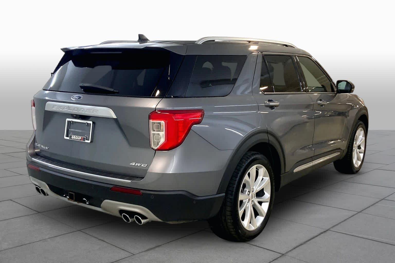 Used 2022 Carbonized Gray Ford Platinum image 11