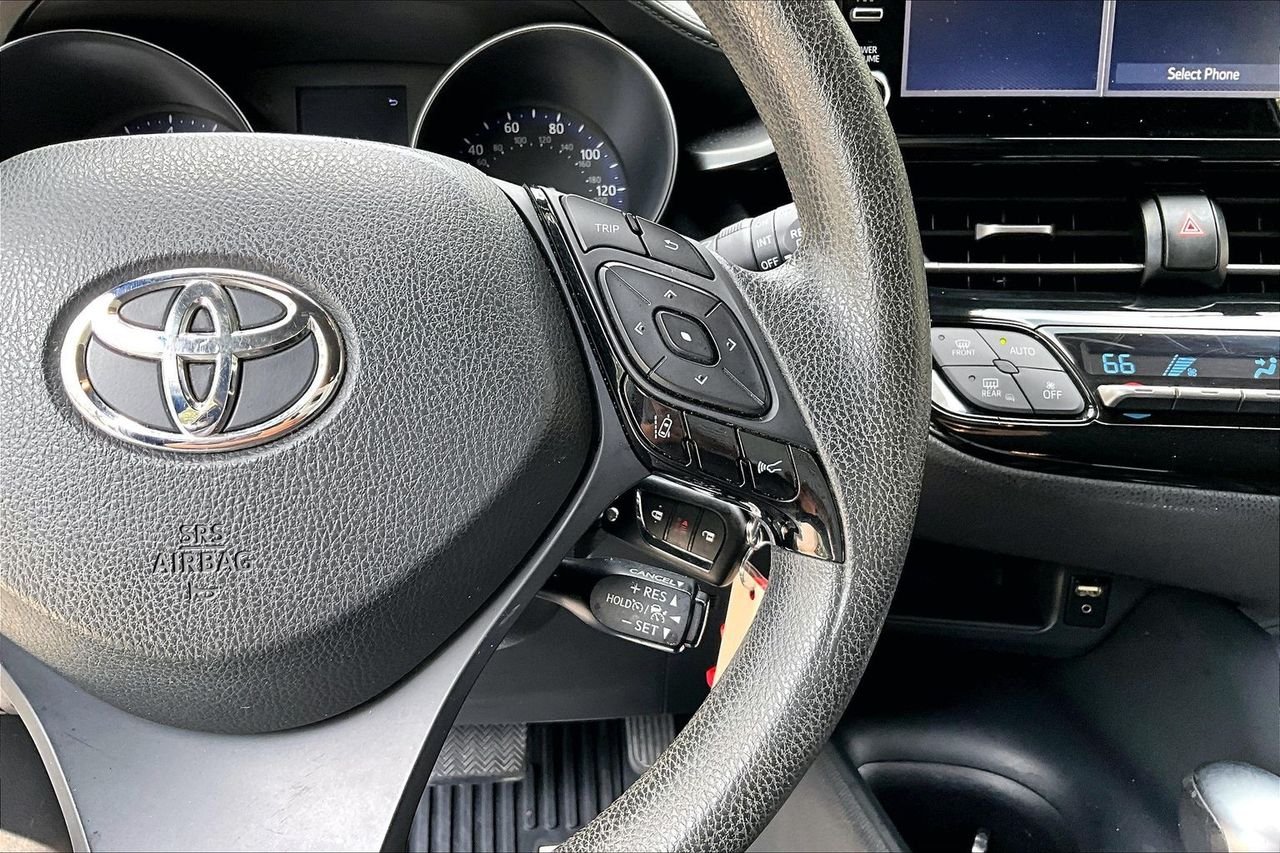 Used 2019 Silver Toyota LE image 11