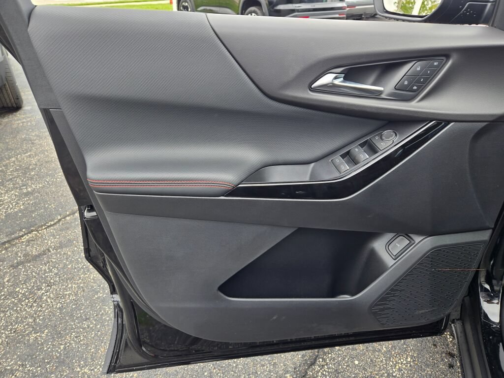 New 2027 Mosaic Black Metallic Chevrolet RS image 22