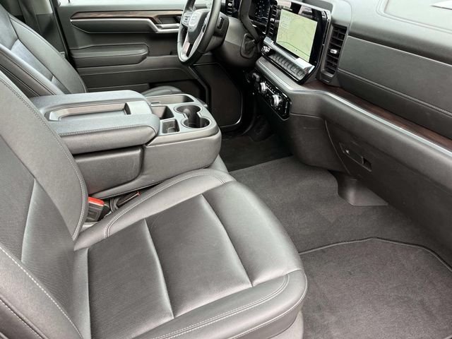 Used 2025 Black GMC SLT image 20