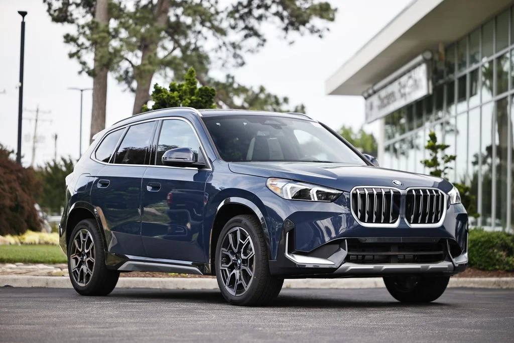 New 2026 Night Dusk Blue Metallic BMW xDrive28i image 1