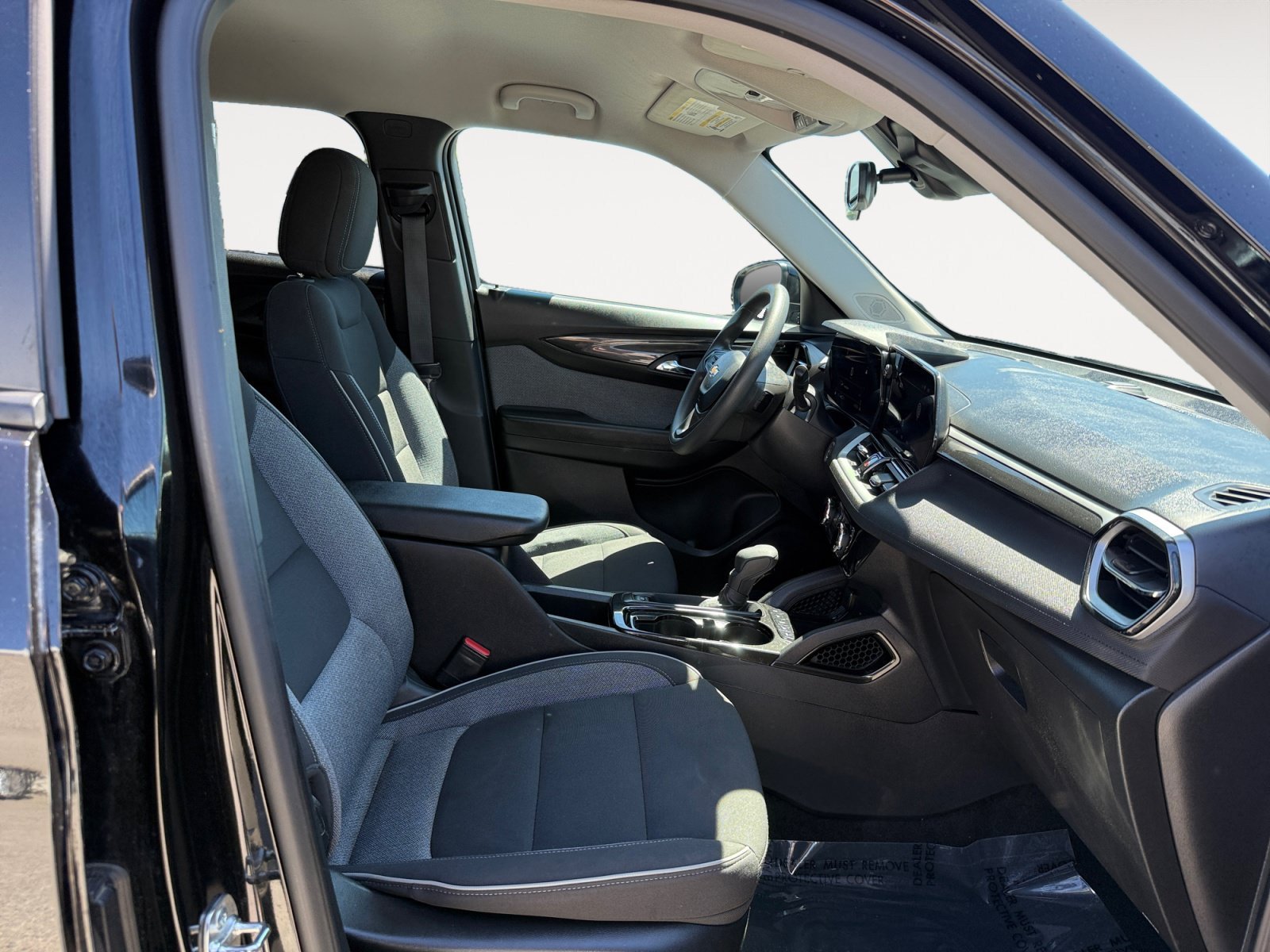 Used 2025 Black Metallic Chevrolet LT image 19