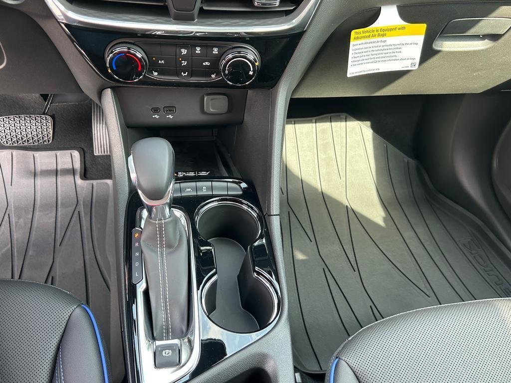 2026 Buick Encore GX Sport Touring - Photo 11