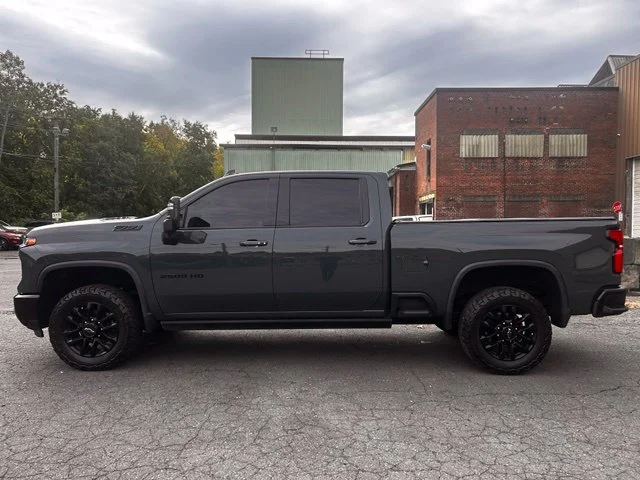 Used 2025 Gray Chevrolet LTZ image 4