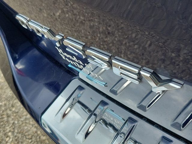Used 2021 Obsidian Blue Pearl Honda Touring image 8