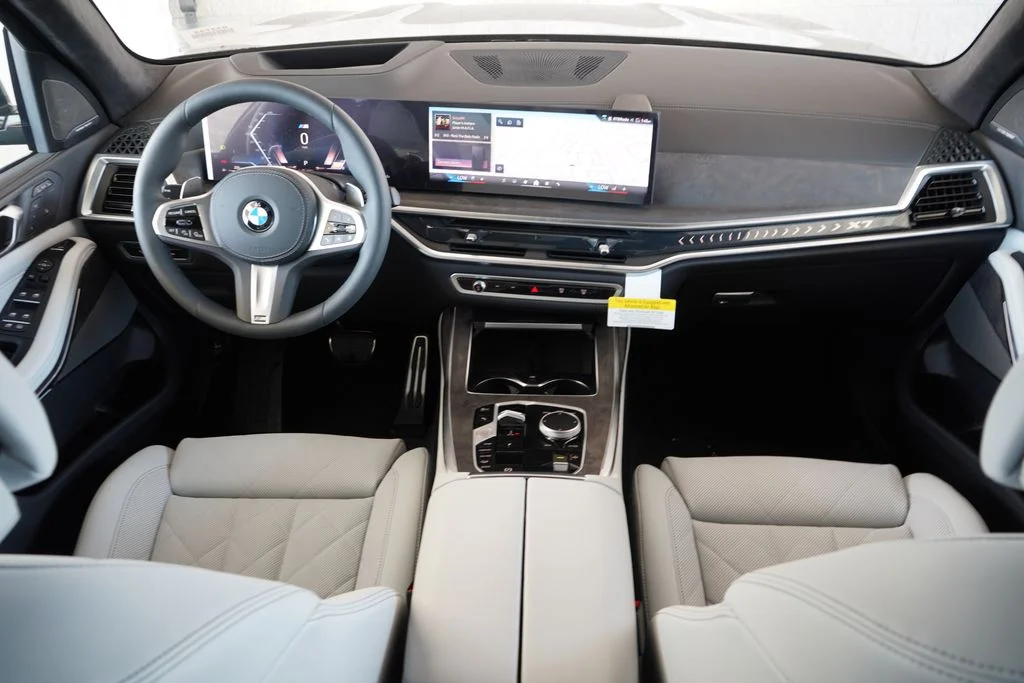 New 2027 Manhattan Green Metallic BMW xDrive40i image 14