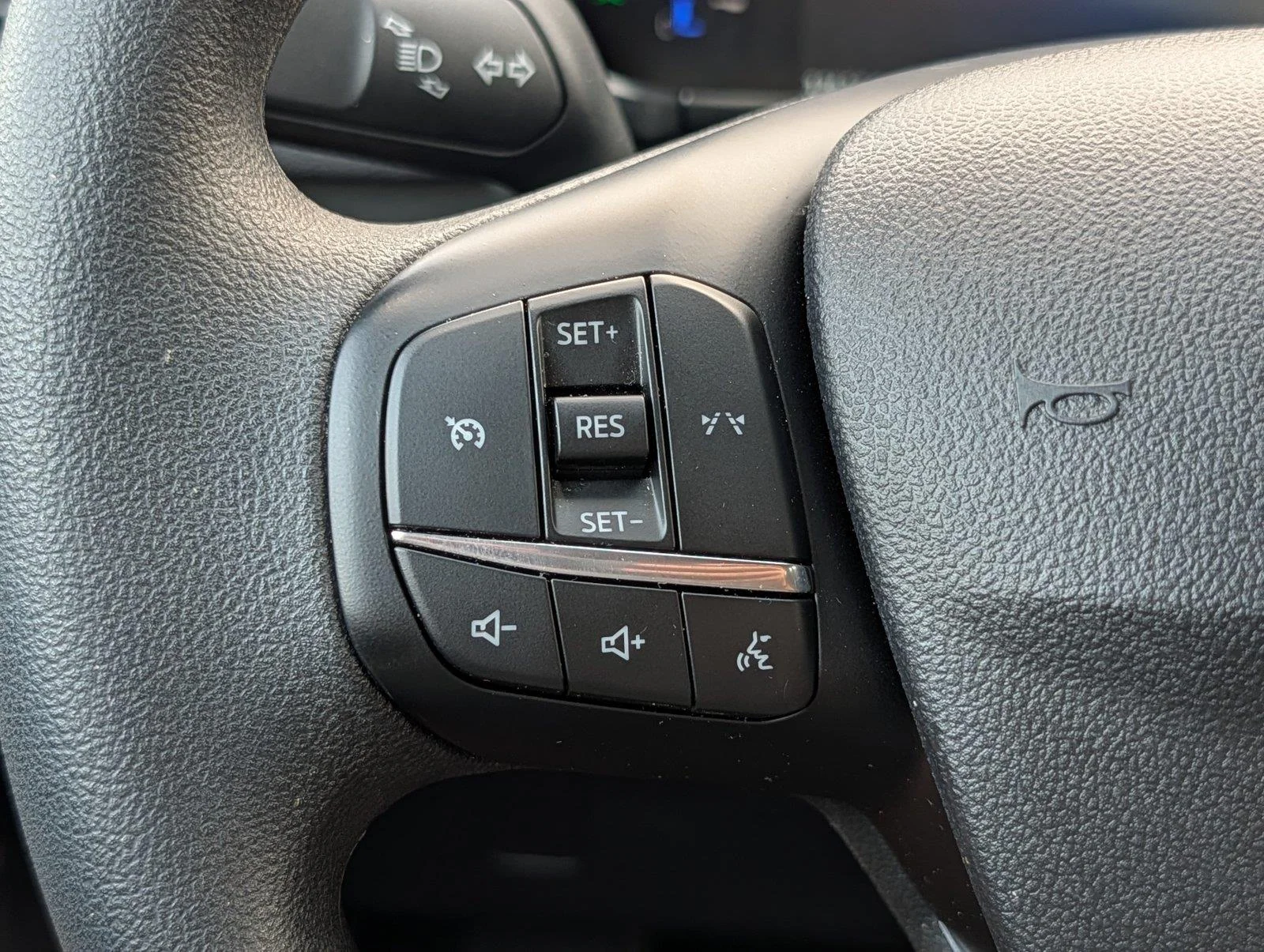 Used 2025 Agate Black Ford Active image 24