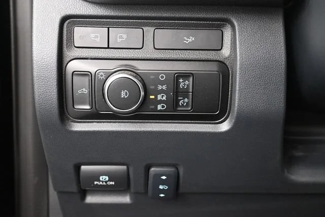 Used 2024 Agate Black Ford XL image 14