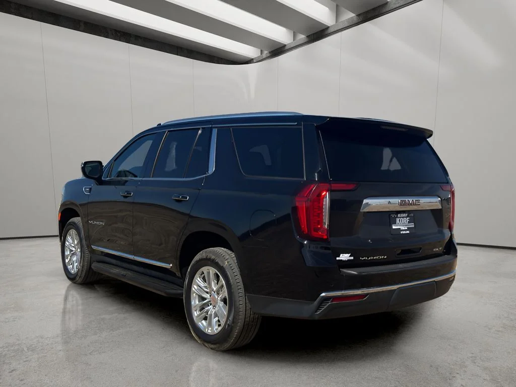 Used 2024 Onyx Black GMC SLT image 3