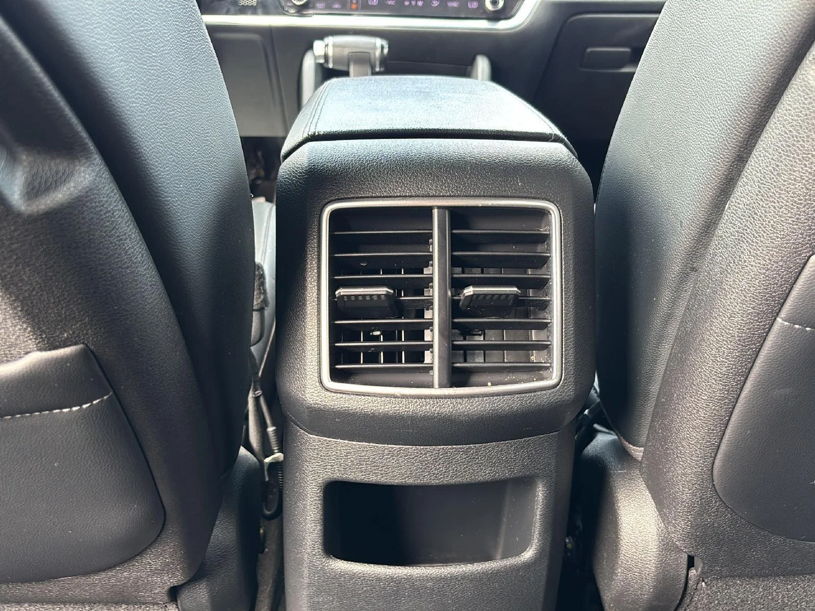 Used 2023  Kia X-Line image 25
