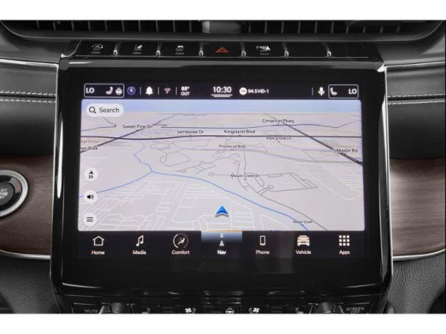 Used 2022 Diamond Black Crystal Pearlcoat Jeep Overland image 19