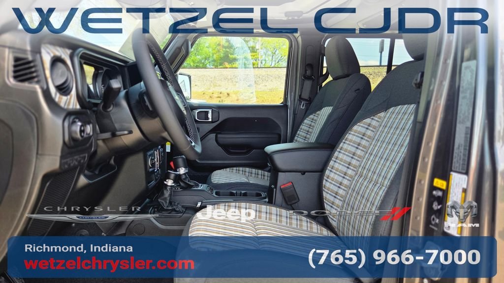New 2026 Granite Crystal Metallic Clear-Coat Exterior Paint Jeep 85th Anniversary Edition image 13