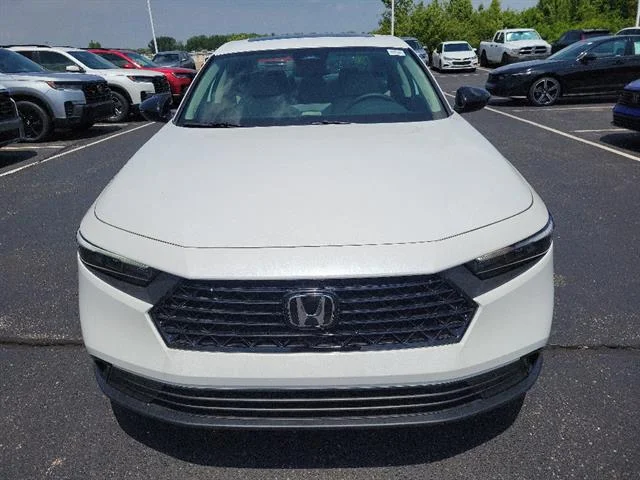 New 2026 Platinum White Pearl Honda SE image 19