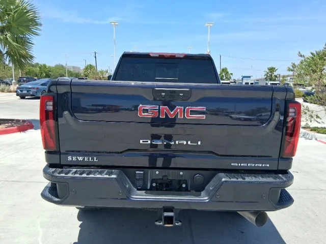 Used 2024 Silver GMC Denali image 5