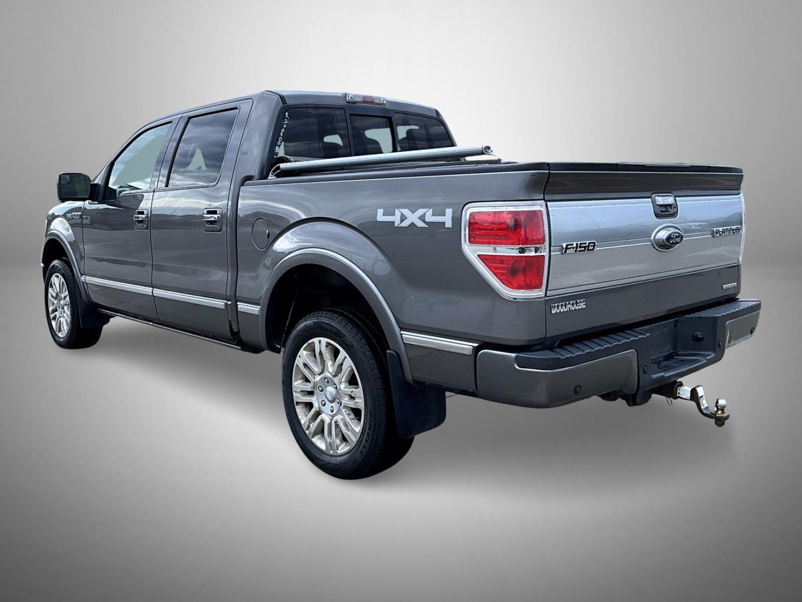 Used 2011 Gray Ford Platinum image 7