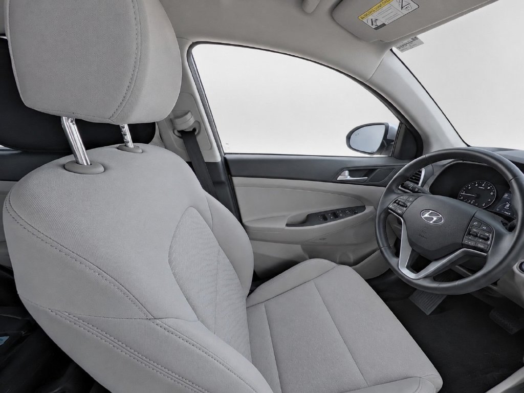 Used 2020 Silver Hyundai Sport image 11