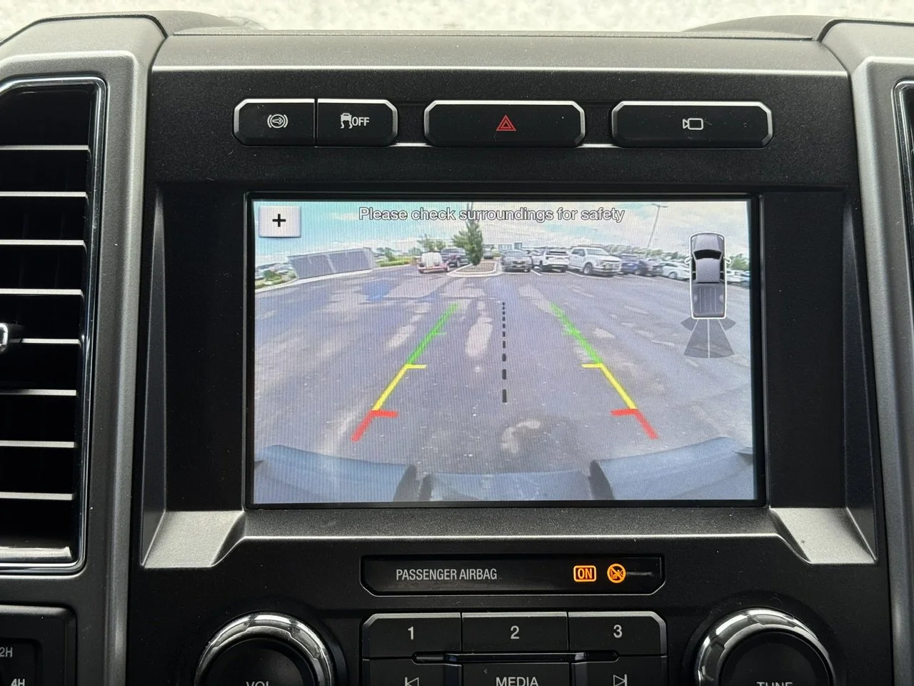 Used 2019 Ingot Silver Ford XLT image 22