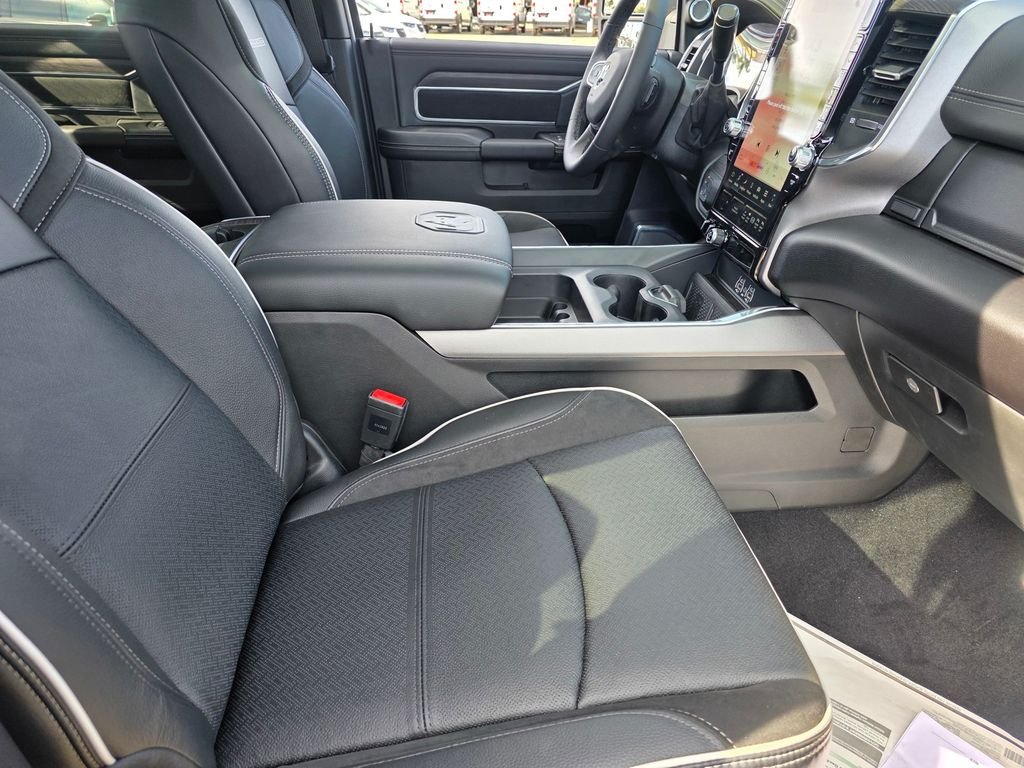2026 RAM 2500 Laramie - Photo 12