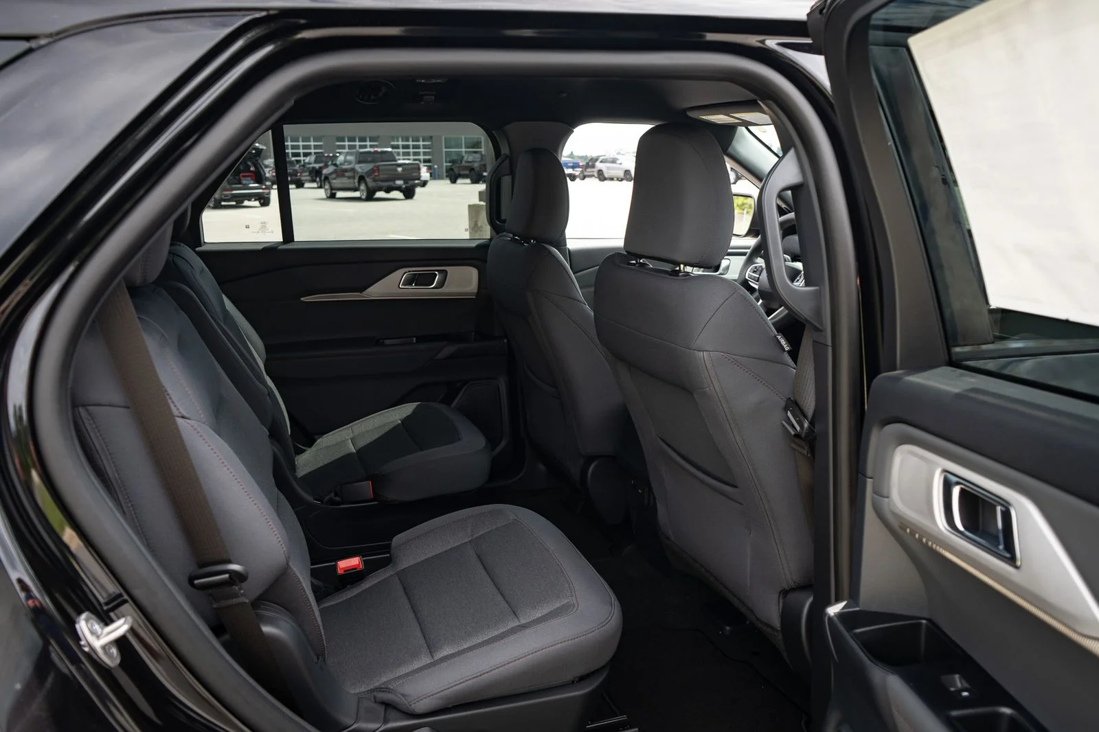 New 2027 Agate Black Metallic Ford Active image 21