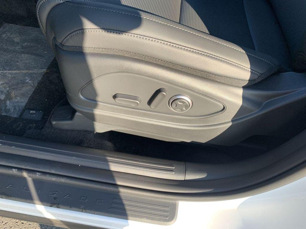 New 2026 White Hyundai Limited AWD image 12