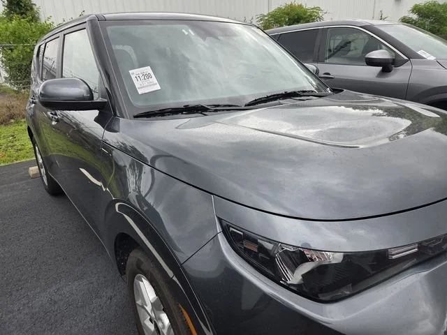 Used 2025 Gray Kia LX image 4