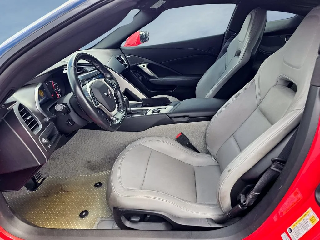 Used 2018 TORCH RED Chevrolet Grand Sport 1LT image 17