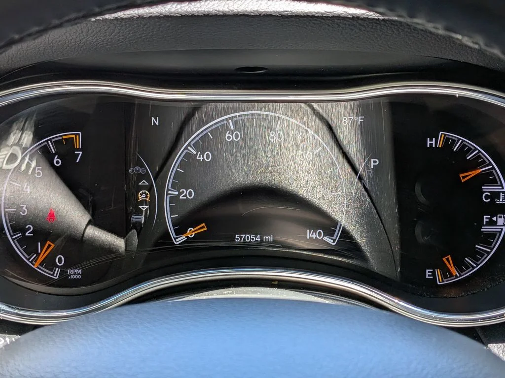 Used 2021 Gray Jeep Limited image 17